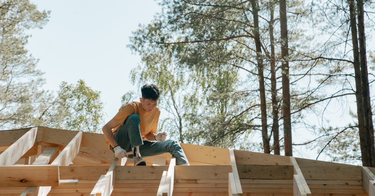 Essential Tips for Replacing Damaged Roof Tiles