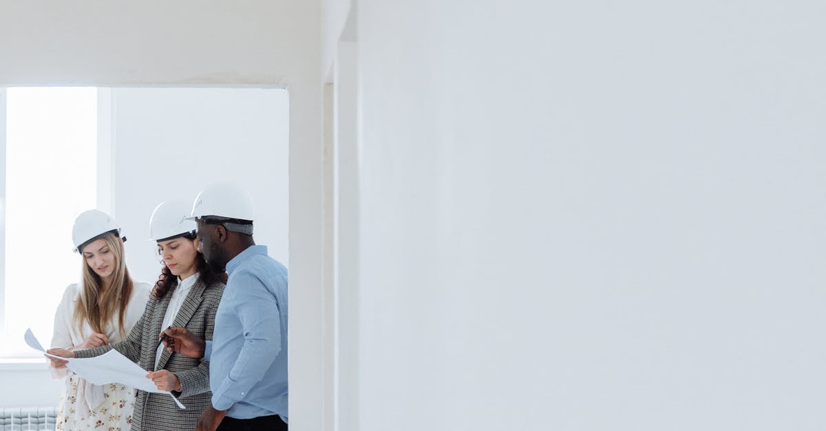 Understanding Contractor Insurance and Licencing for Roofing Projects